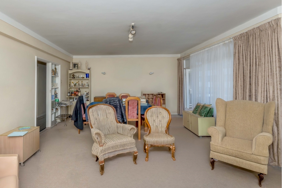 To Let 2 Bedroom Property for Rent in Three Anchor Bay Western Cape